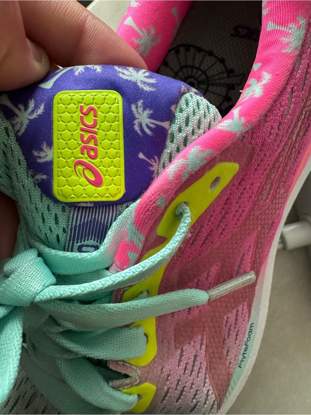 ASICS shoes - Picture 8 of 12